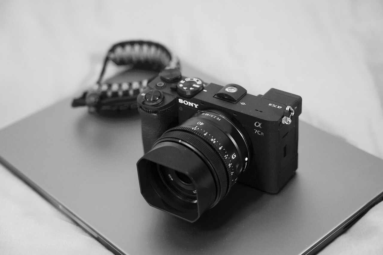 Sony a7CR with 40mm f/2.5 lens and a Haoge lens hood